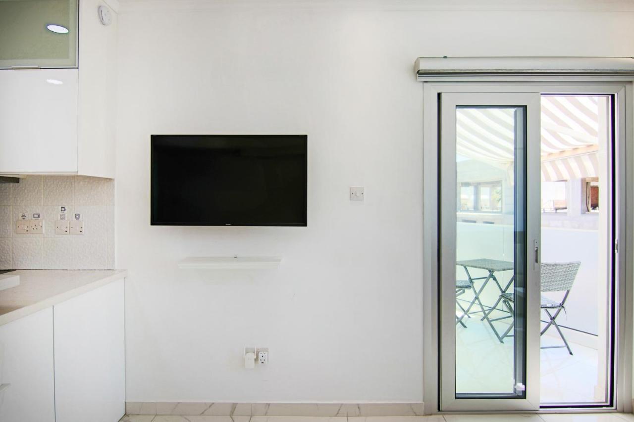 Phaedrus Living: Seaside Luxury Flat Lighthouse 66 Appartement Paphos Buitenkant foto