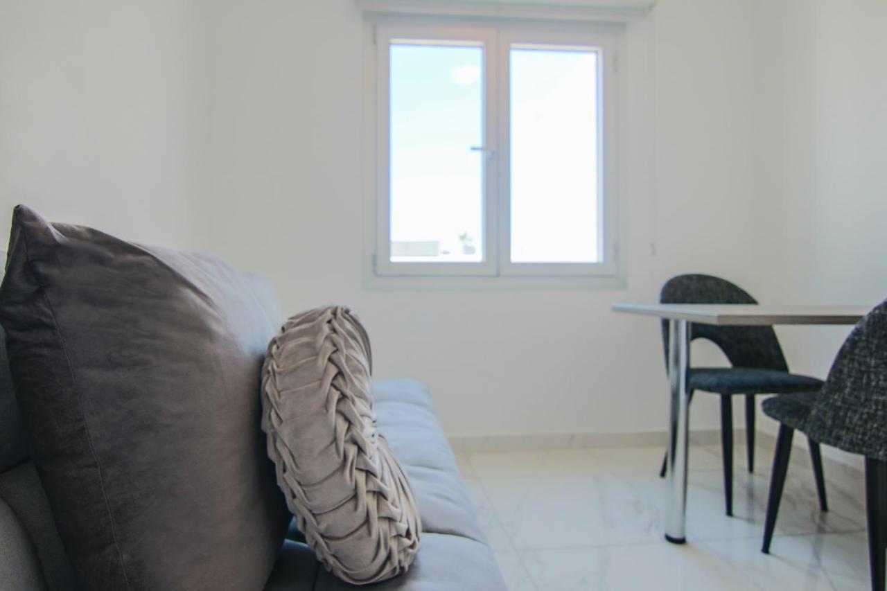 Phaedrus Living: Seaside Luxury Flat Lighthouse 66 Appartement Paphos Buitenkant foto